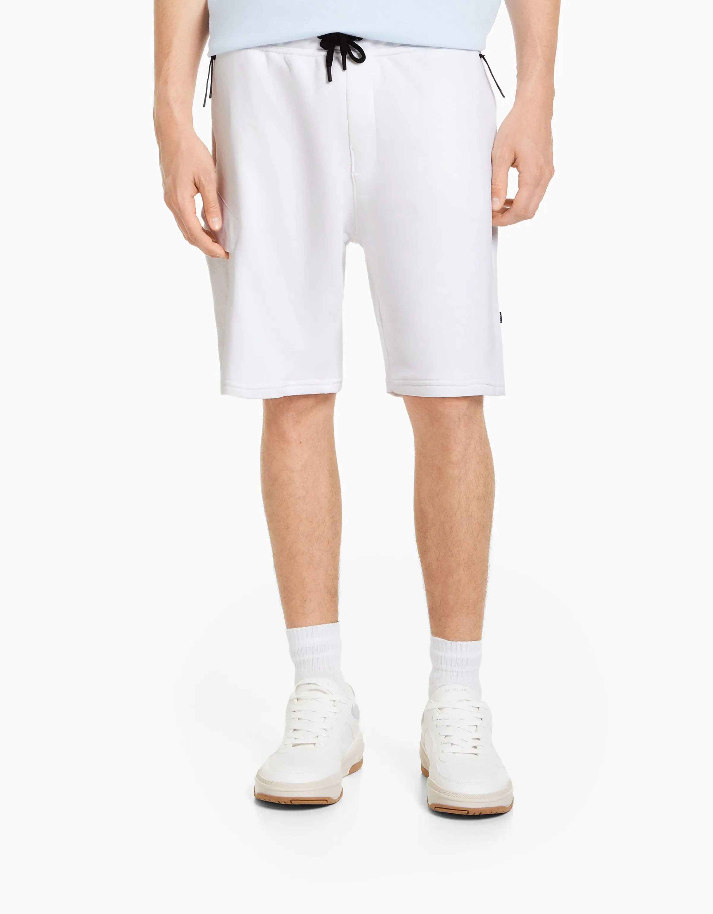 BERSHKA Bermuda cargo felpa Blanco Online