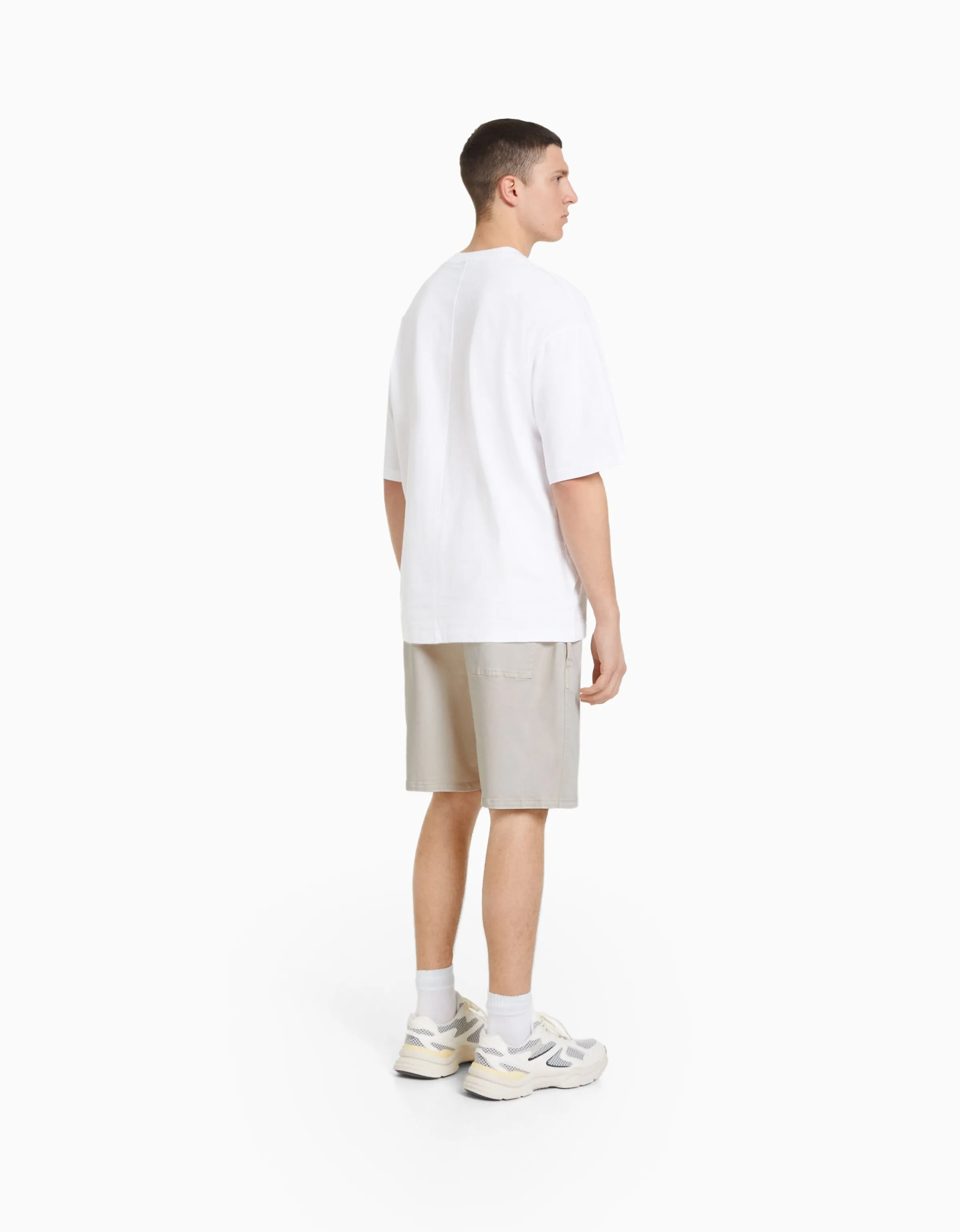 BERSHKA Bermuda jogger Kaki Hot