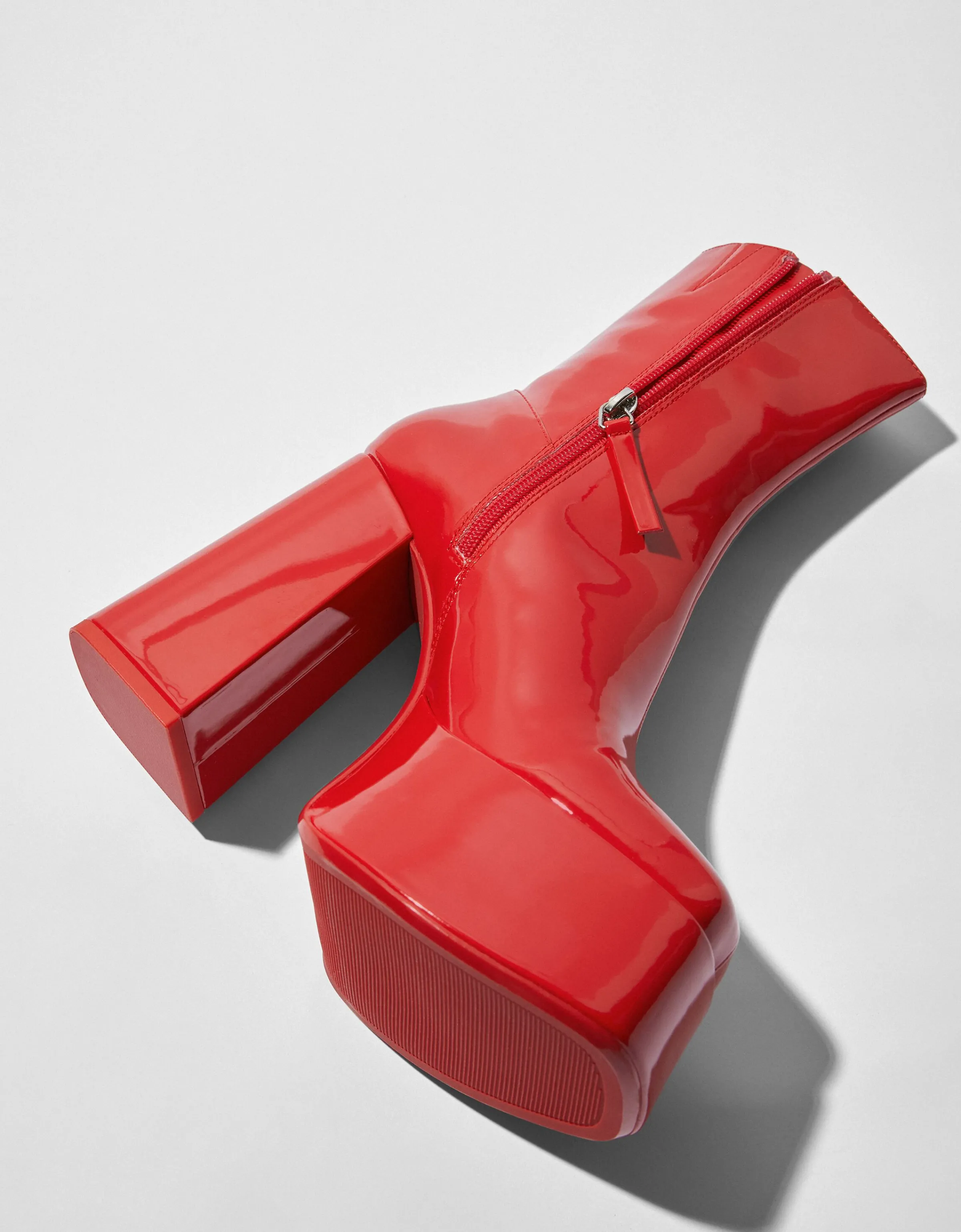 BERSHKA Botines tacón plataforma XL Rojo Online