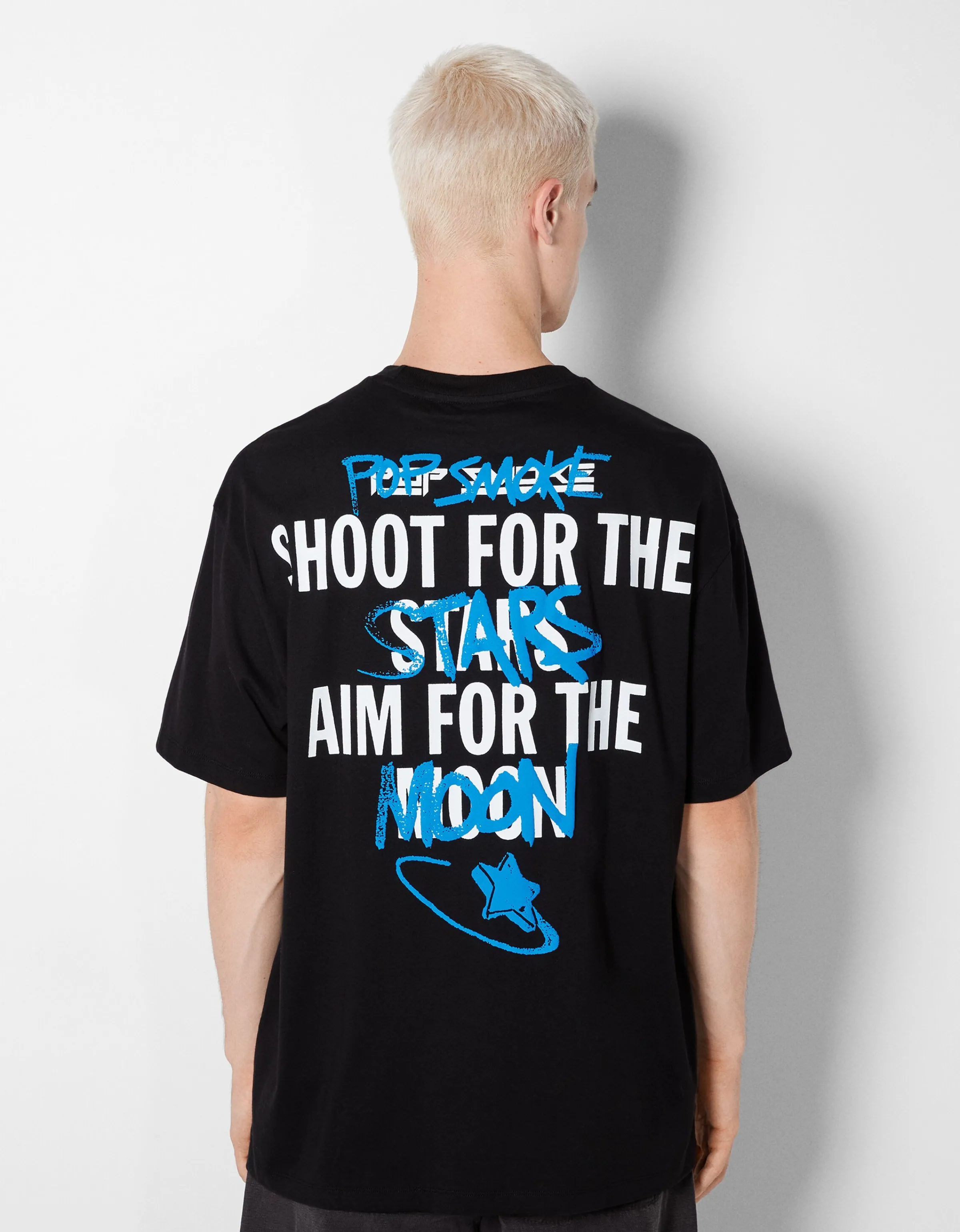 BERSHKA Camiseta boxy fit Pop Smoke Negro Store