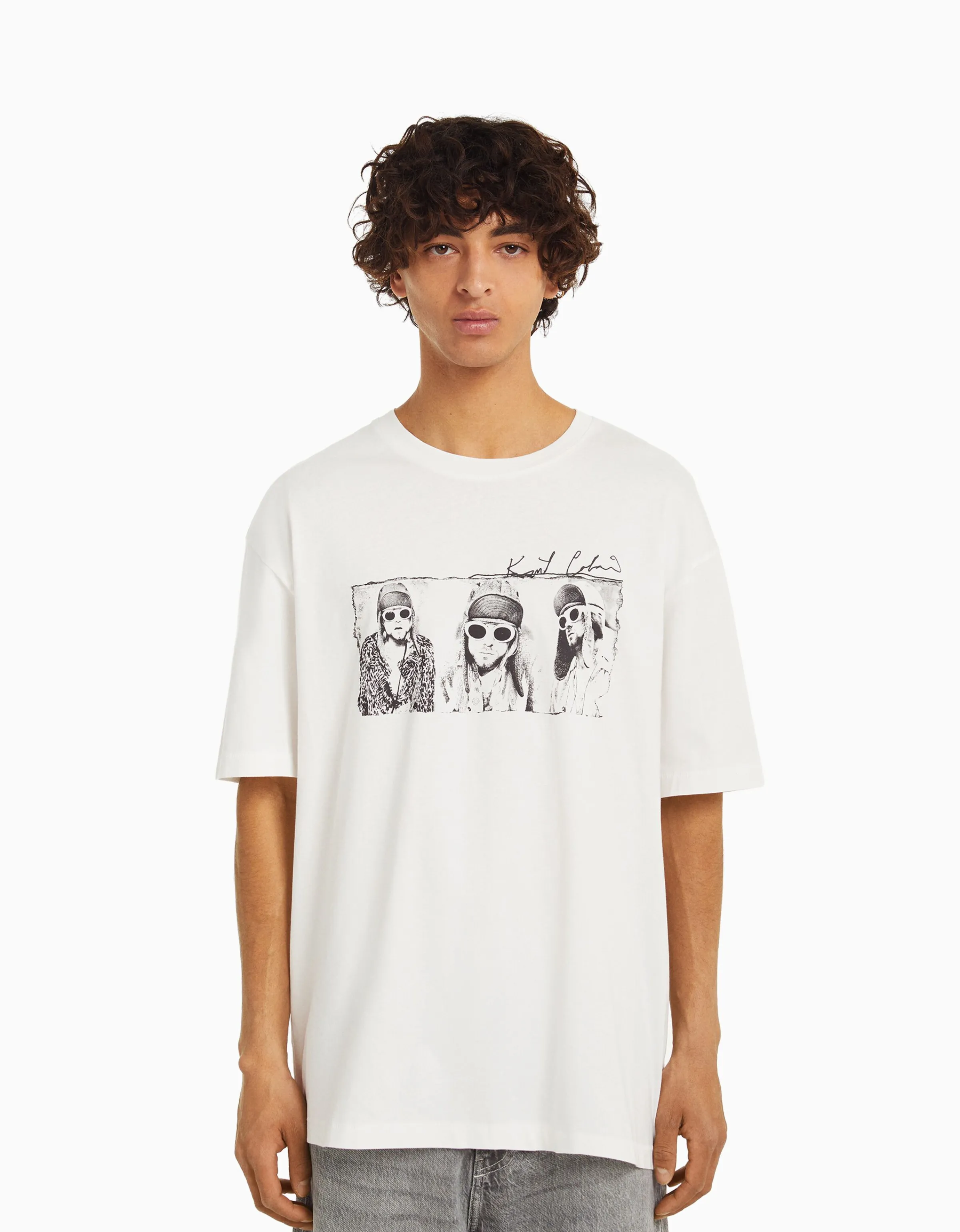 BERSHKA Camiseta manga corta boxy fit Kurt Kobain Blanco Cheap
