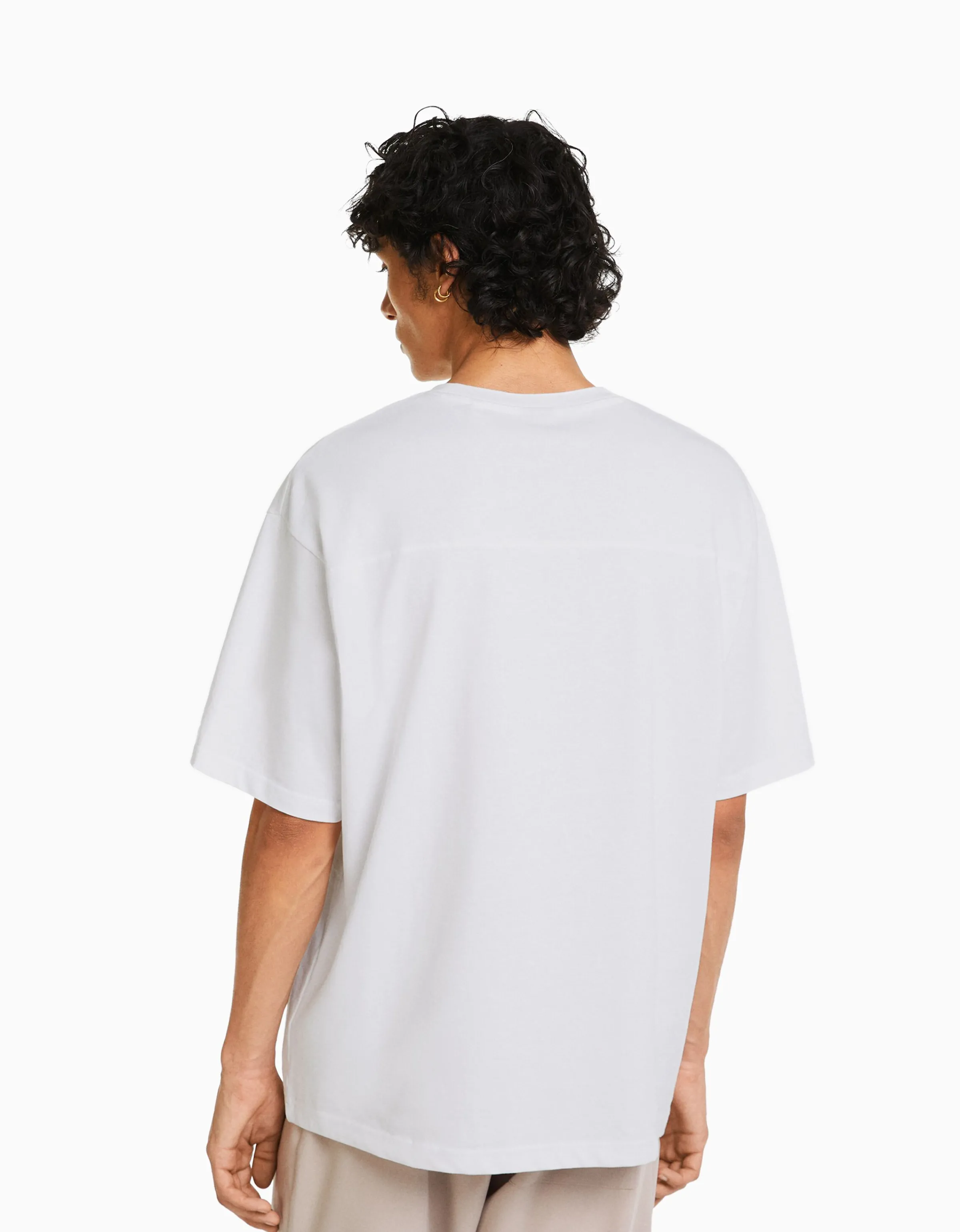 BERSHKA Camiseta manga corta oversize print Blanco Store