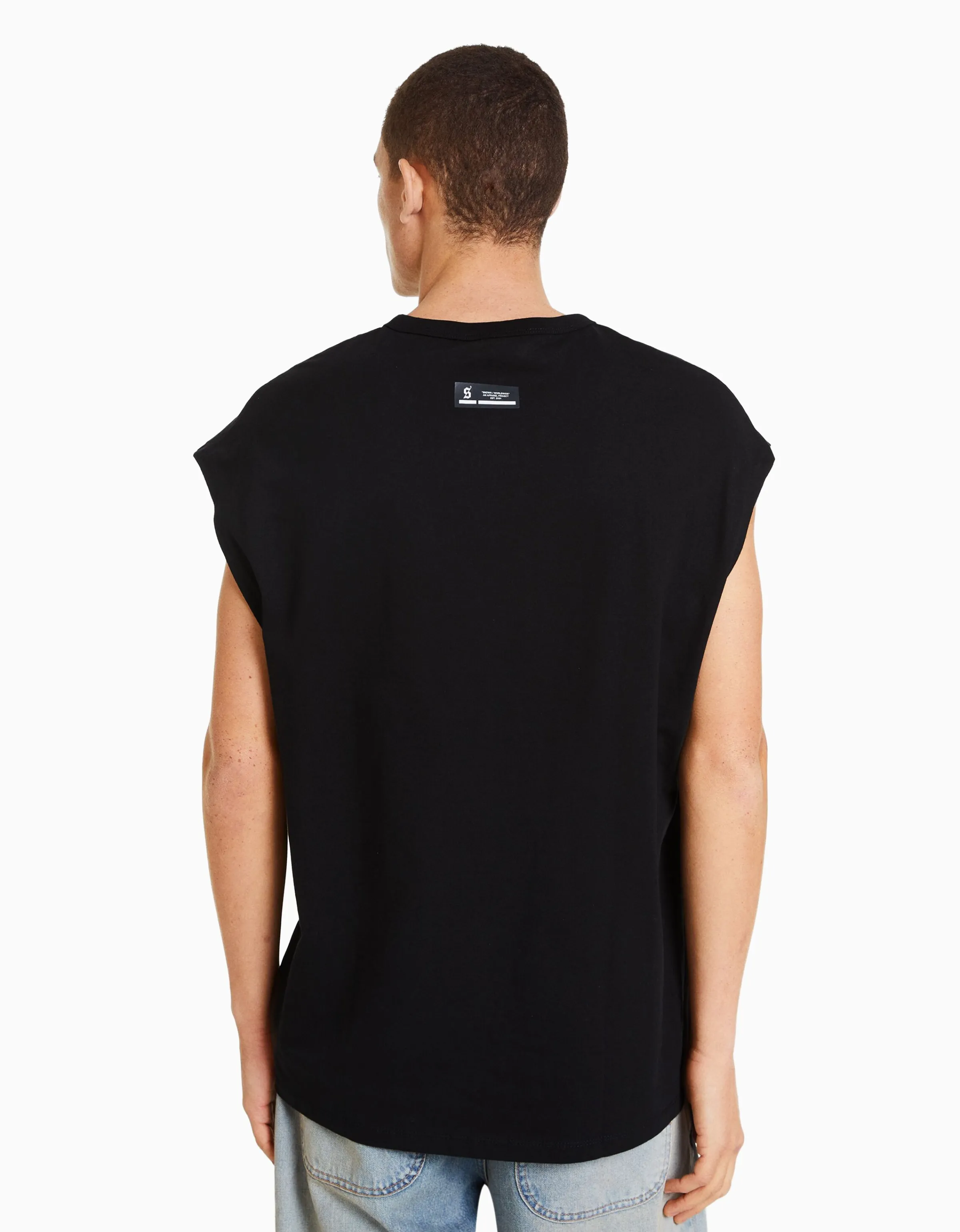 BERSHKA Camiseta sin mangas oversize Negro Discount