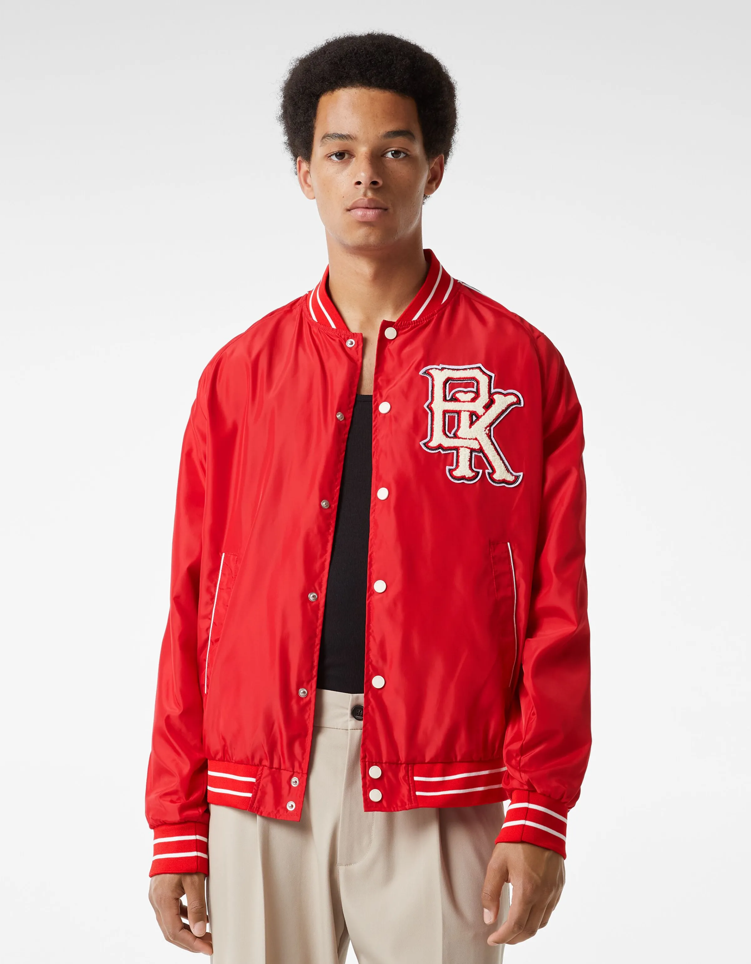BERSHKA Cazadora ligera efecto nylon varsity Rojo Cheap