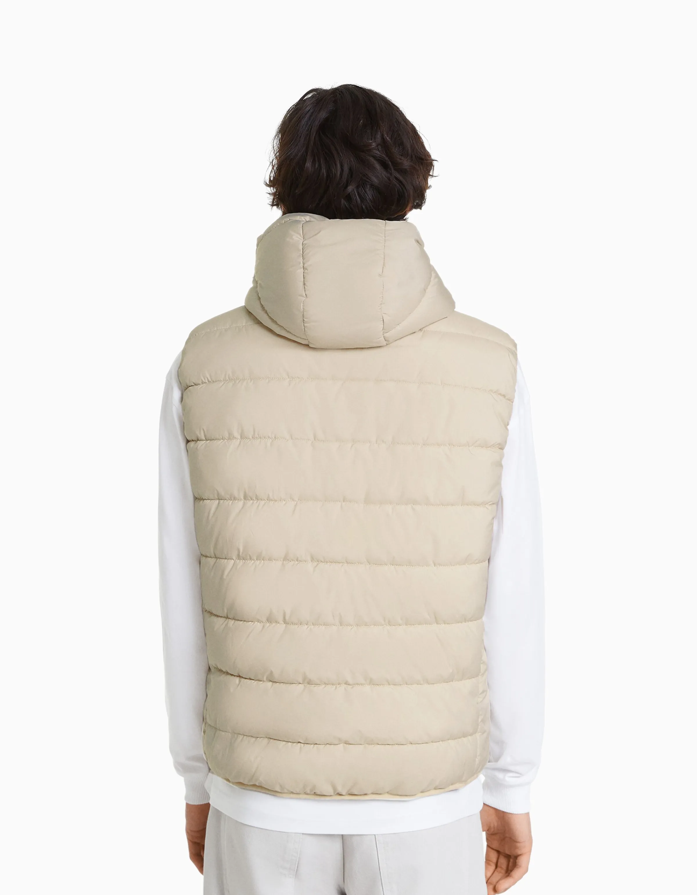 BERSHKA Chaleco capucha acolchado Negro Store