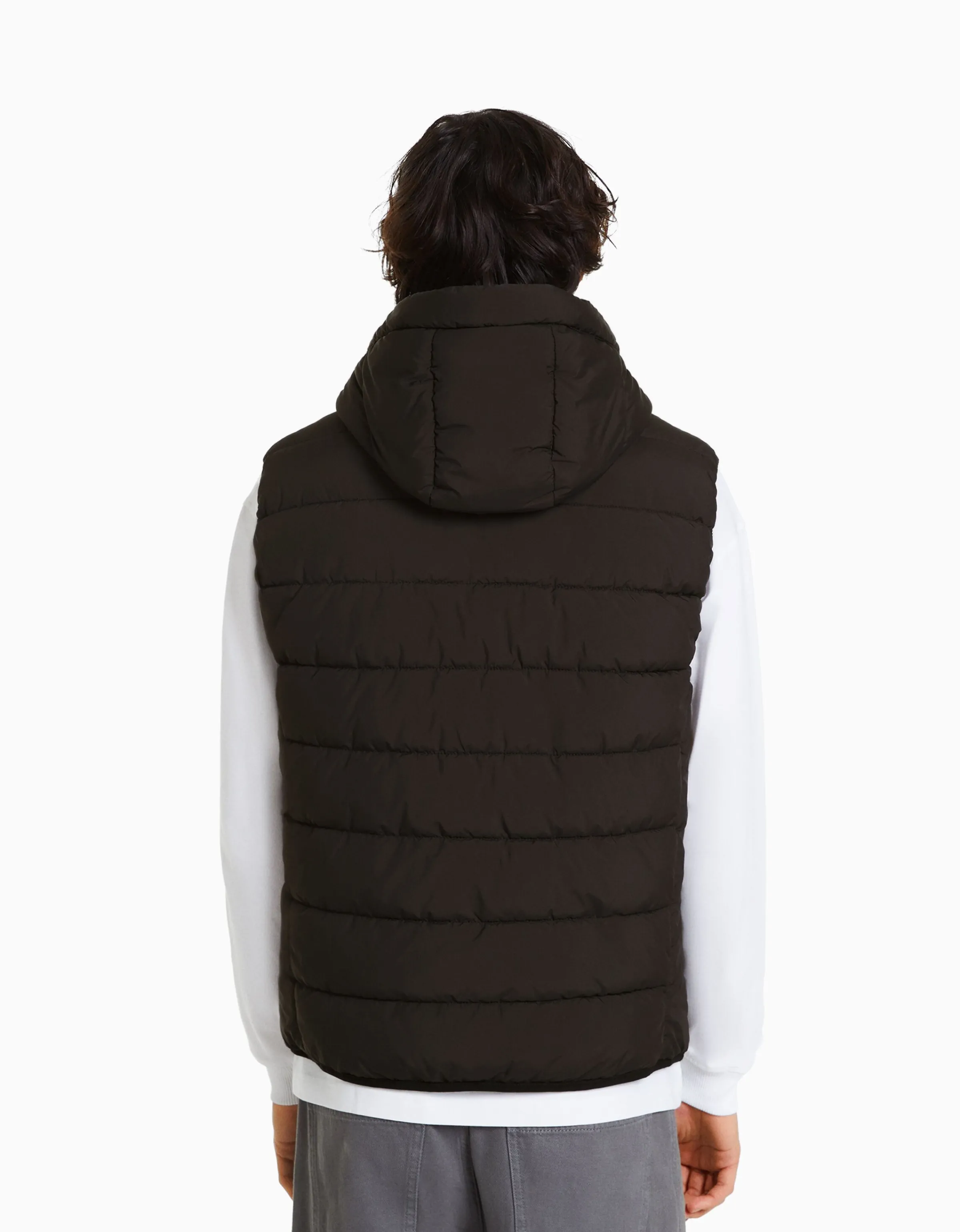 BERSHKA Chaleco capucha acolchado Negro Sale