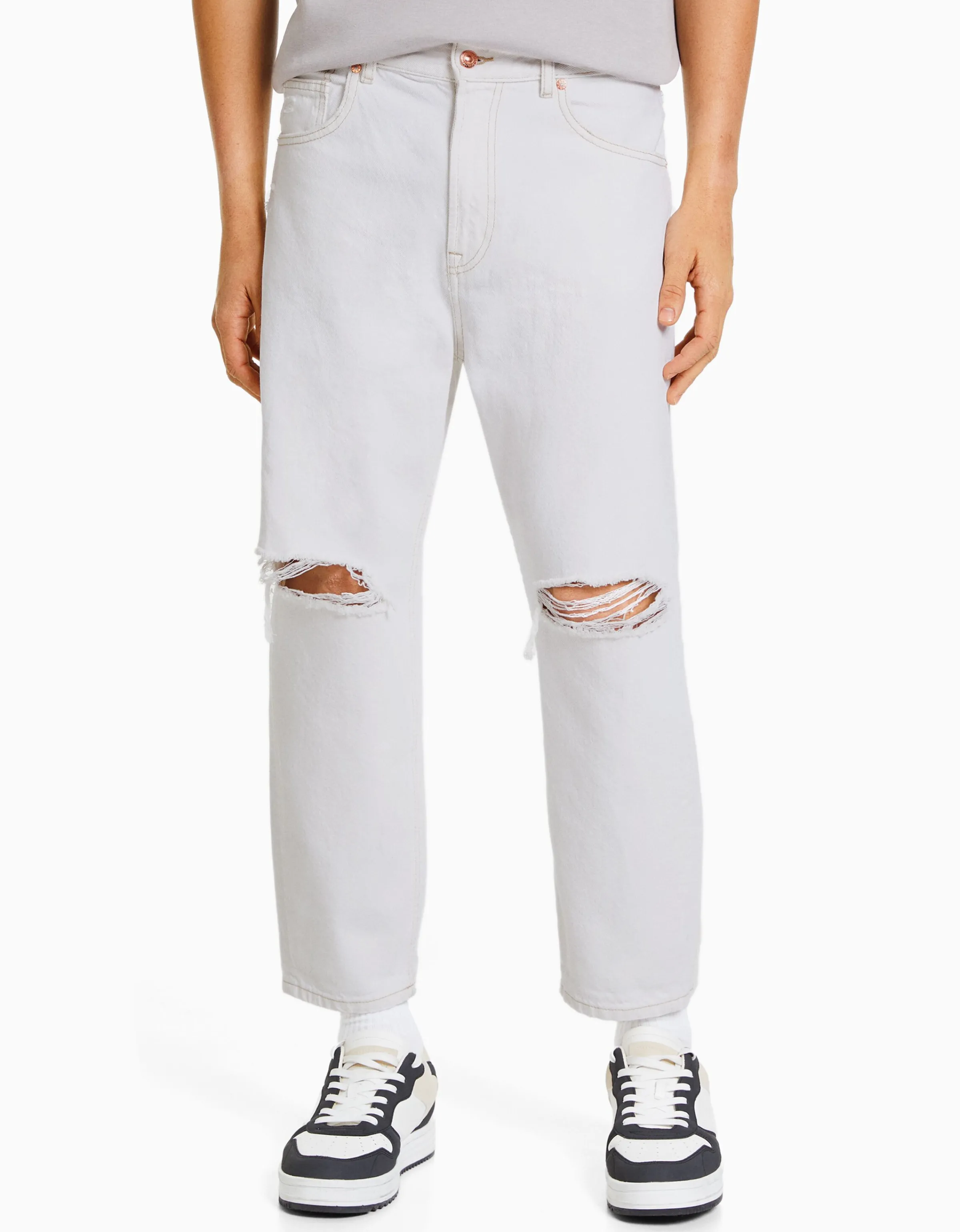 BERSHKA Jeans loose rotos Blanco Discount