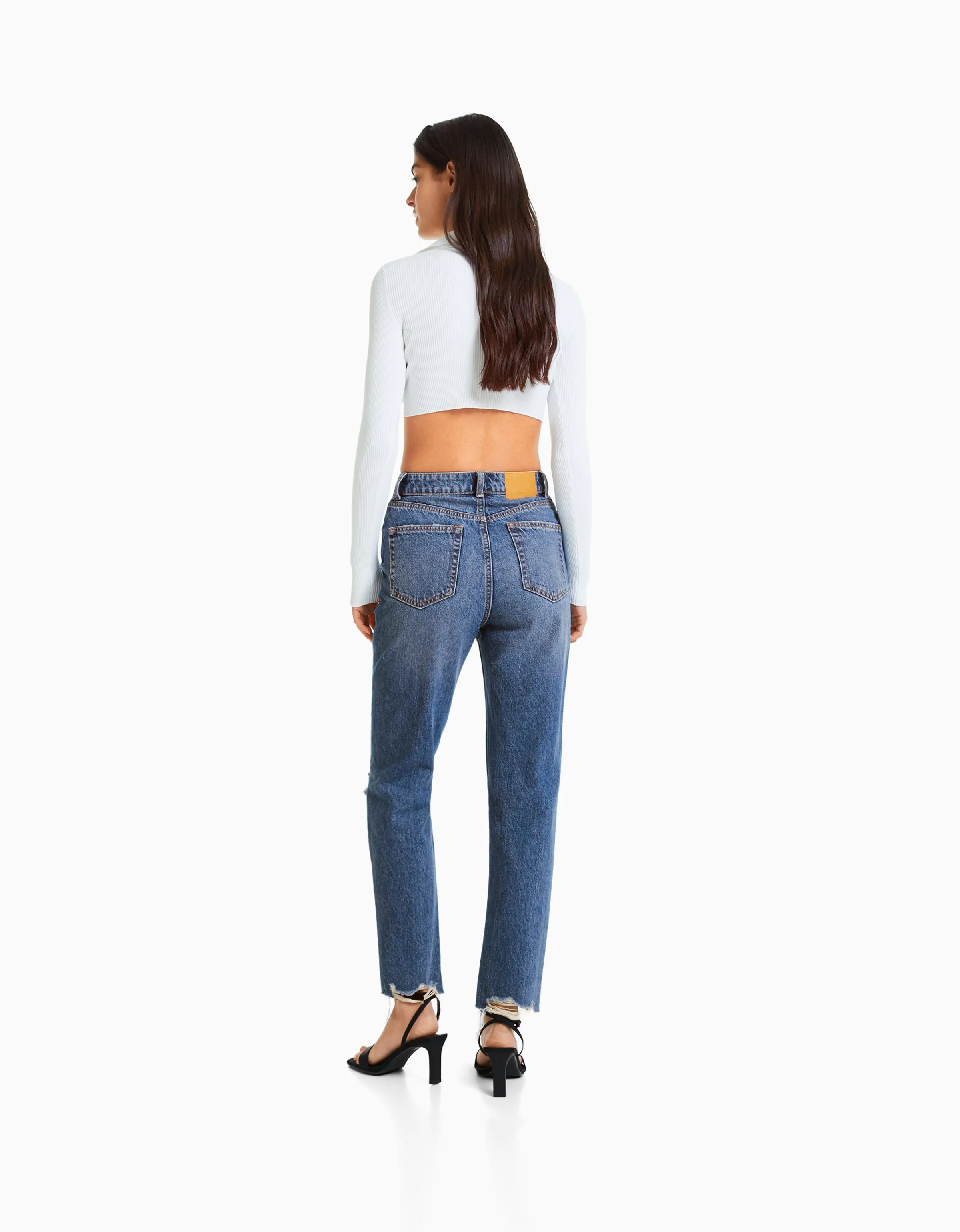 BERSHKA Jeans mom rotos Azul Shop
