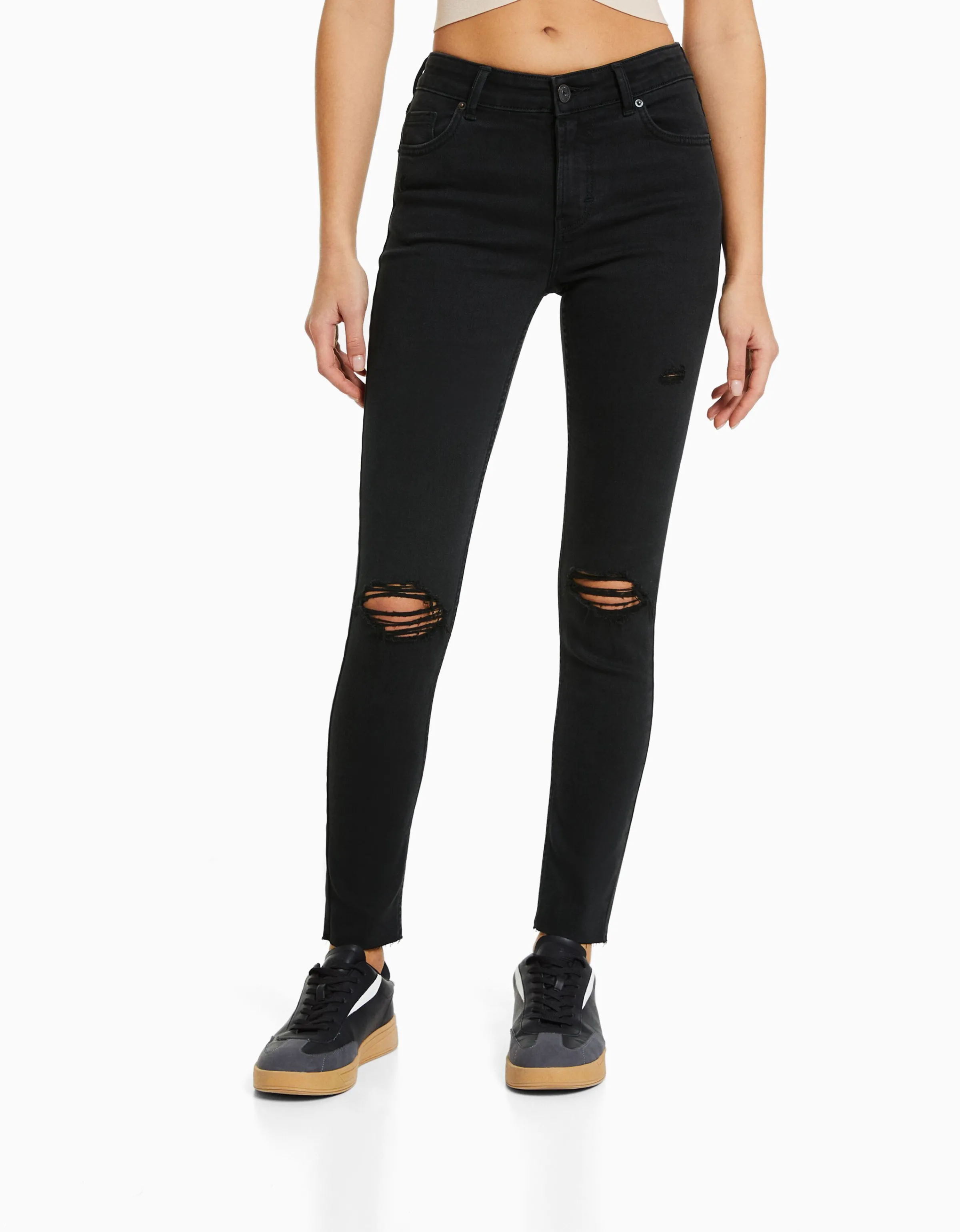 BERSHKA Jeans skinny vintage tiro bajo Azul Shop