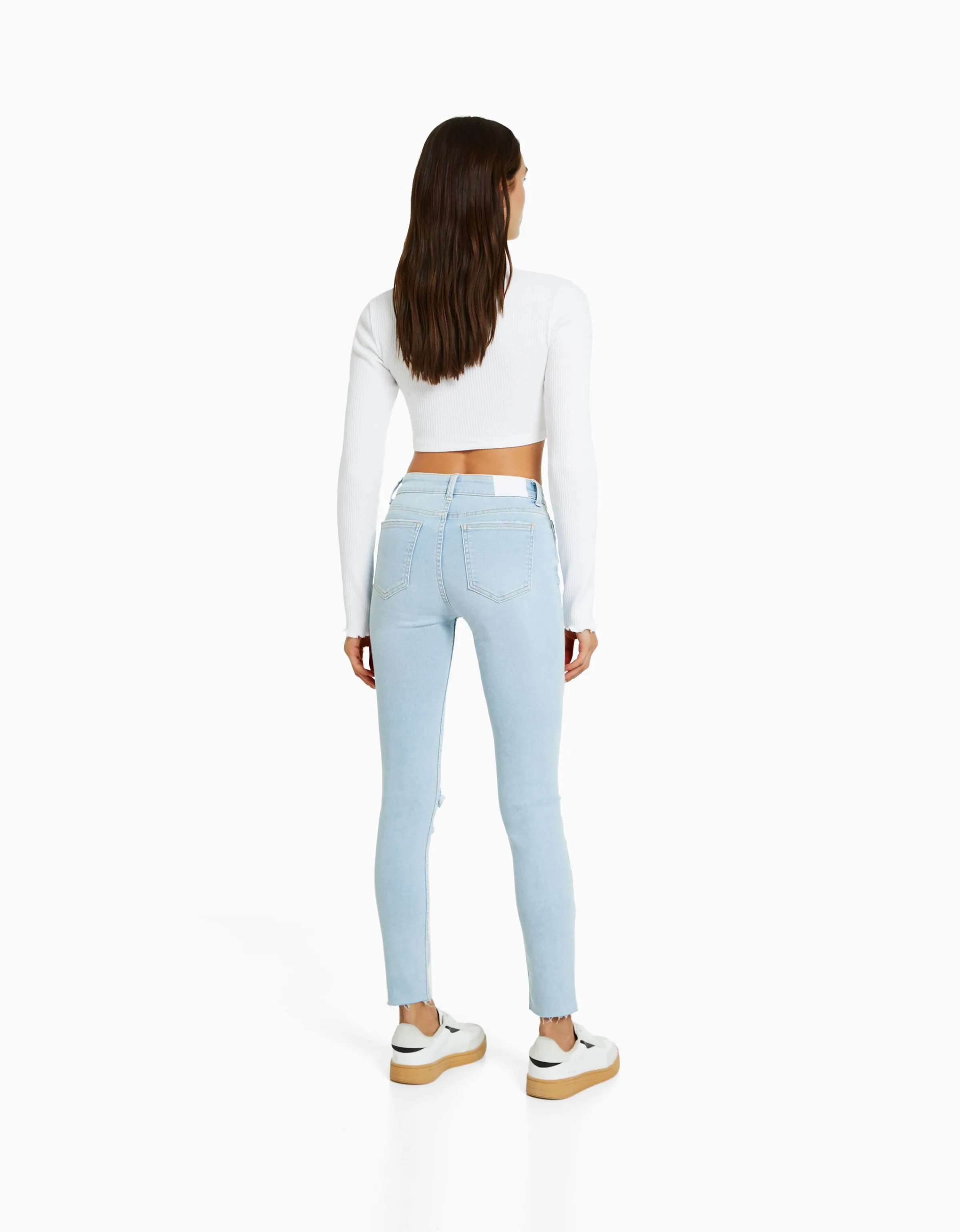 BERSHKA Jeans skinny vintage tiro bajo Azul Shop