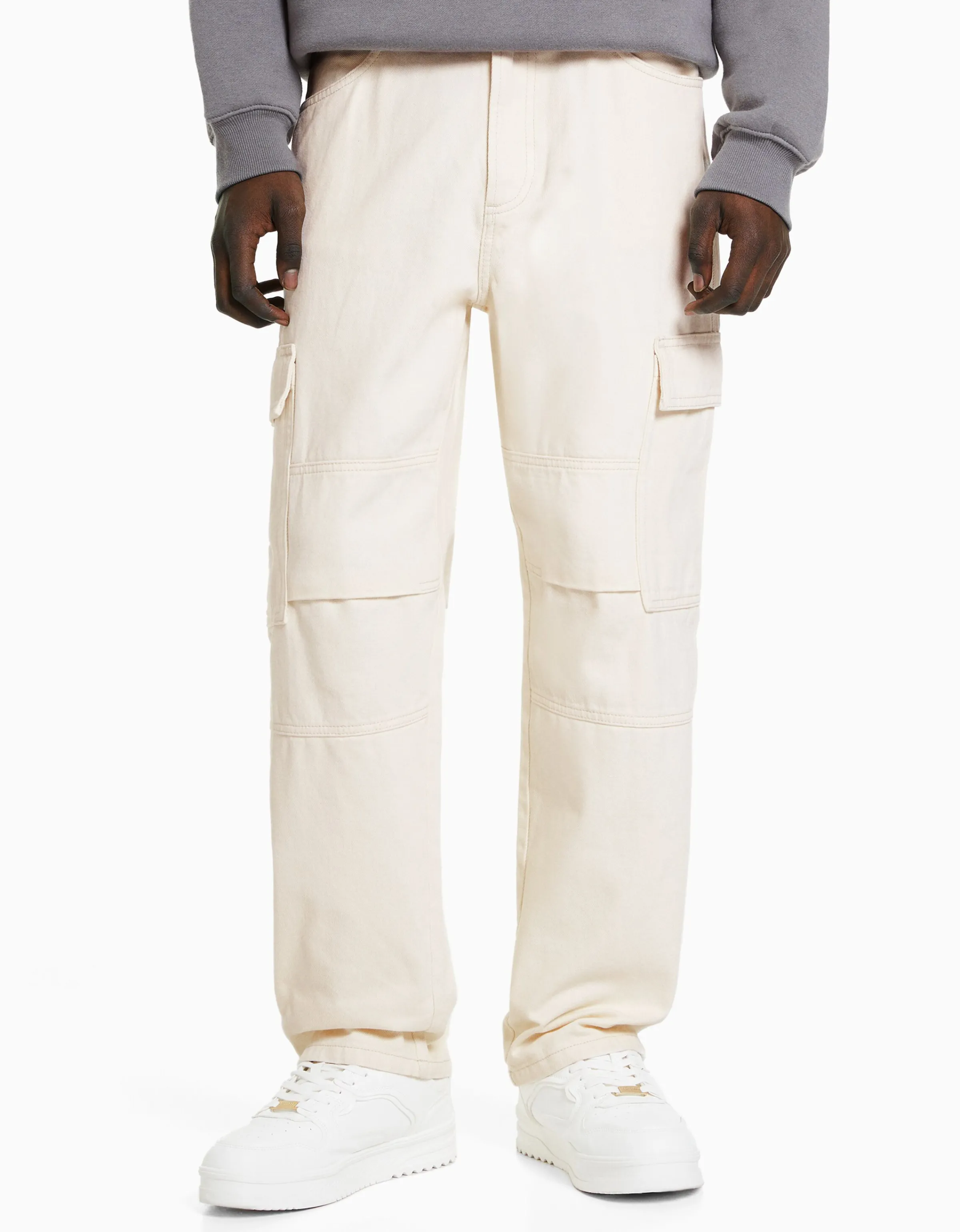 BERSHKA Jeans wide cargo Crudo New