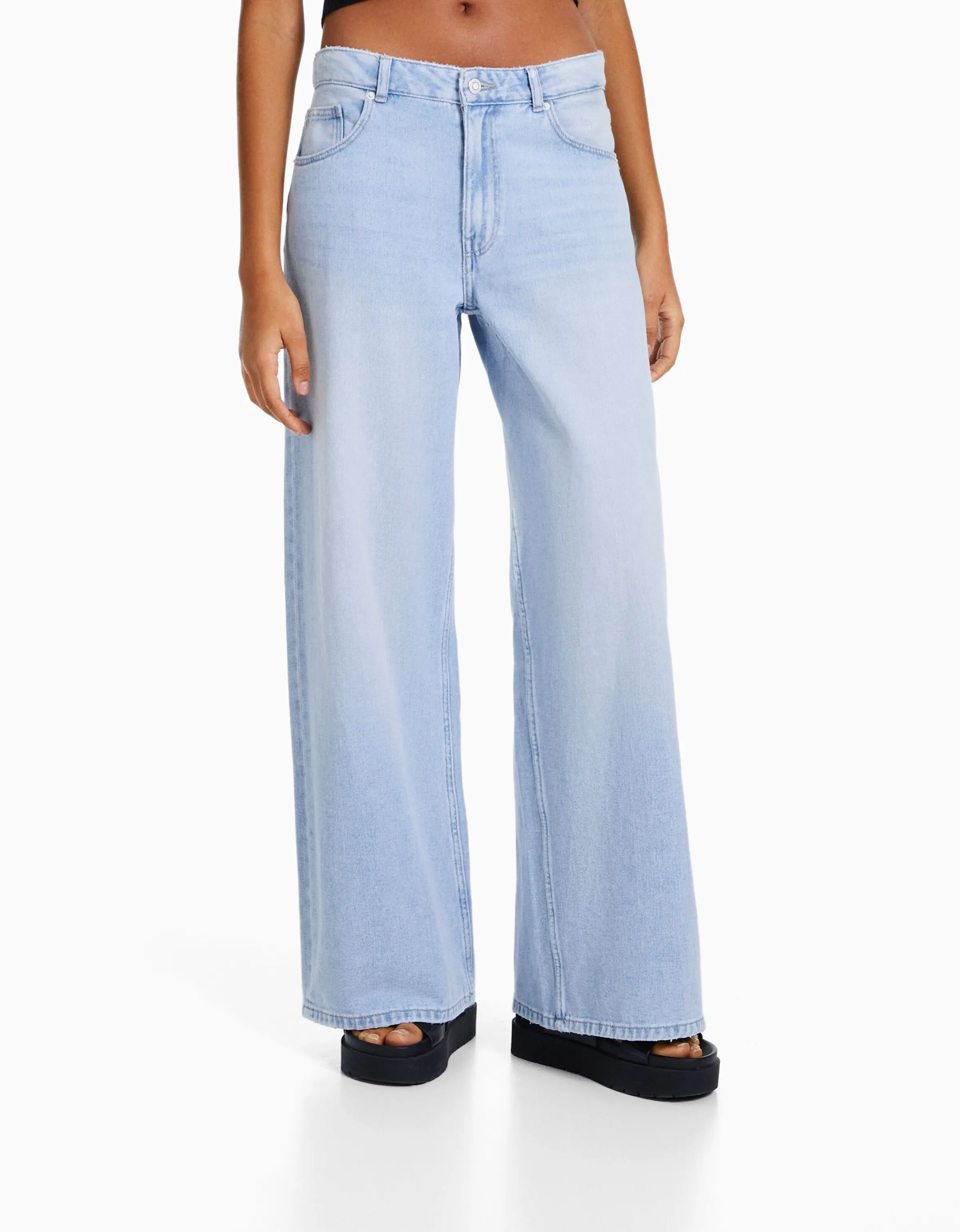 BERSHKA Jeans wide leg Azul claro Sale