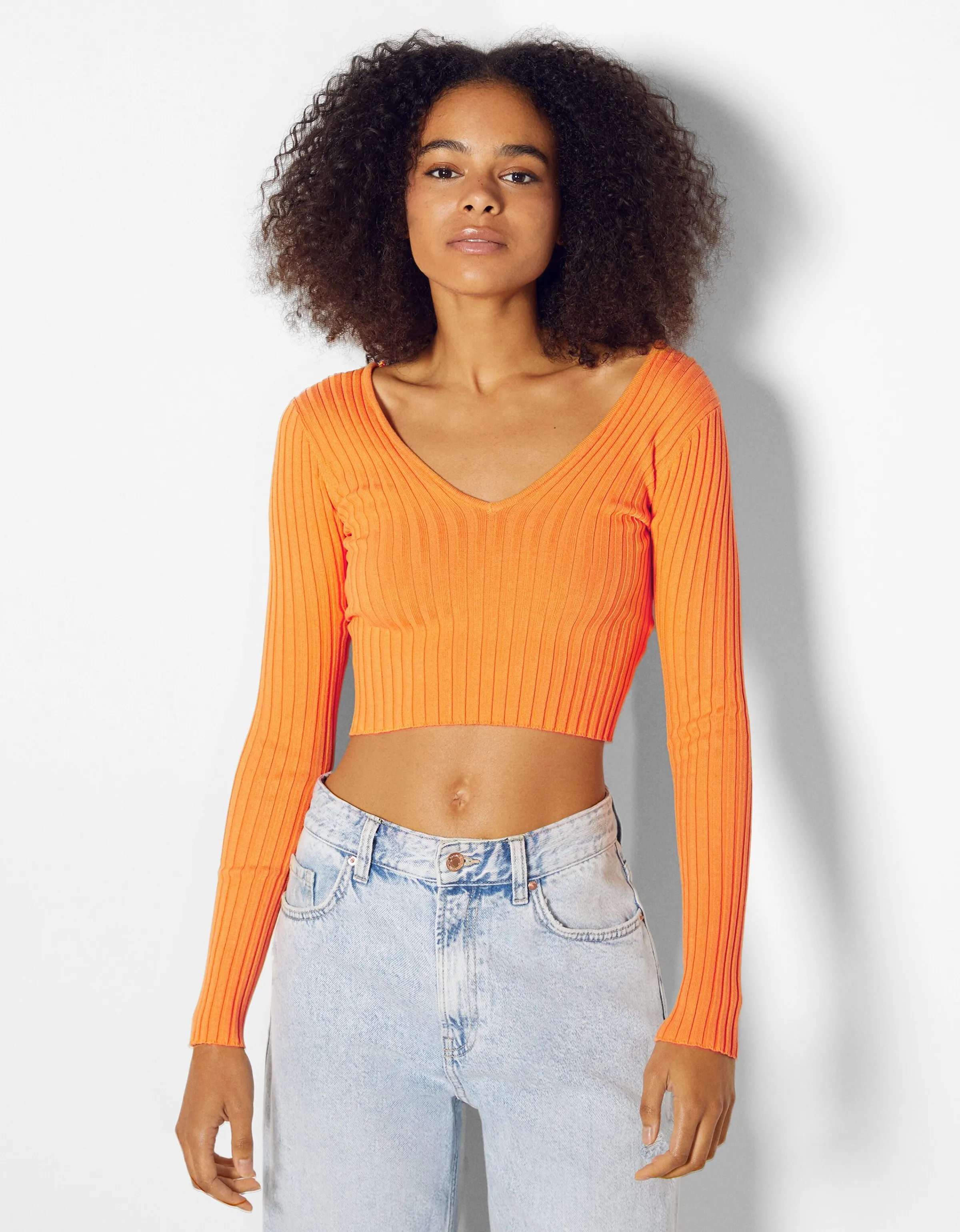 BERSHKA Jersey cuello pico rib Naranja Best