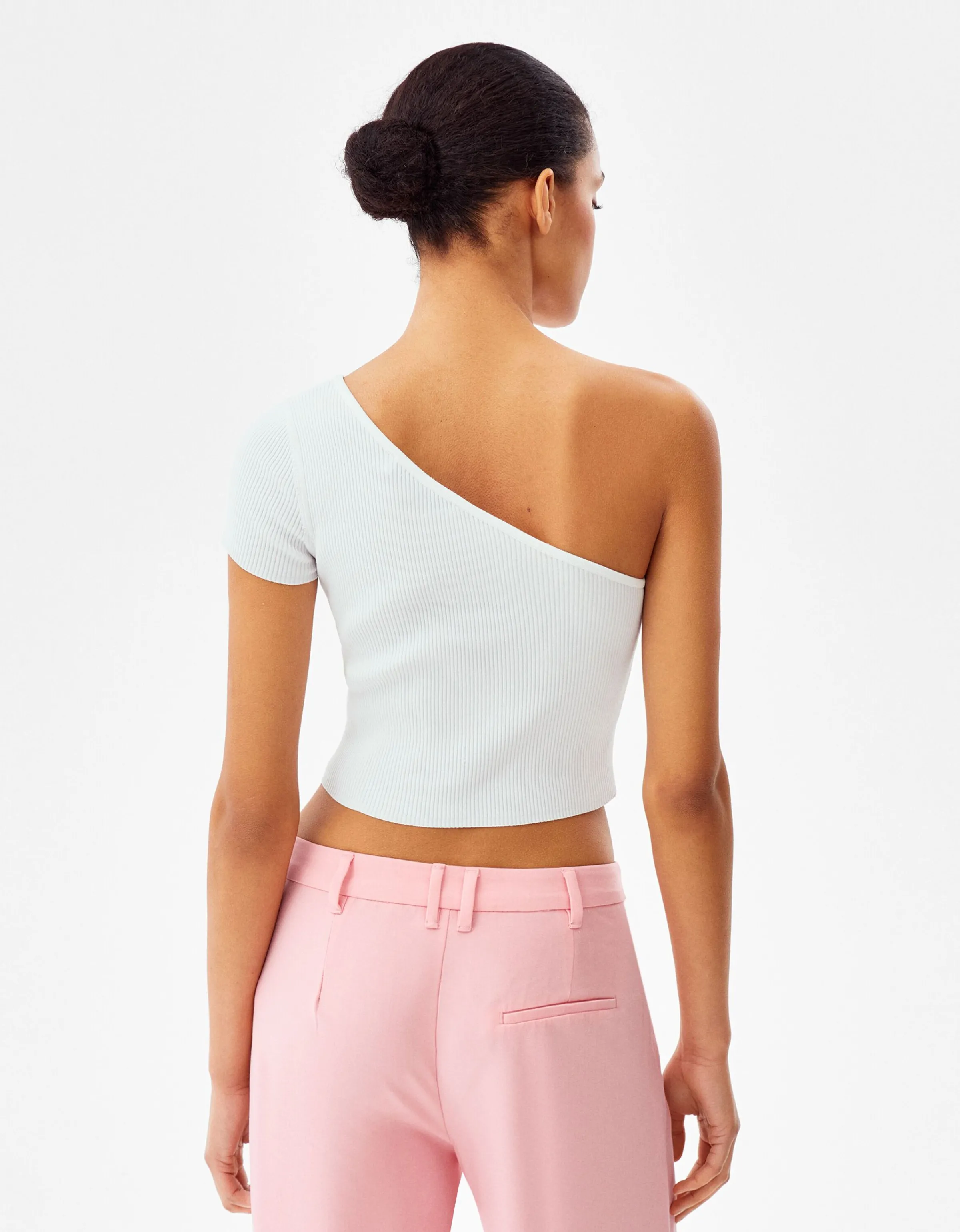 BERSHKA Jersey manga corta asimétrico Rosa Hot