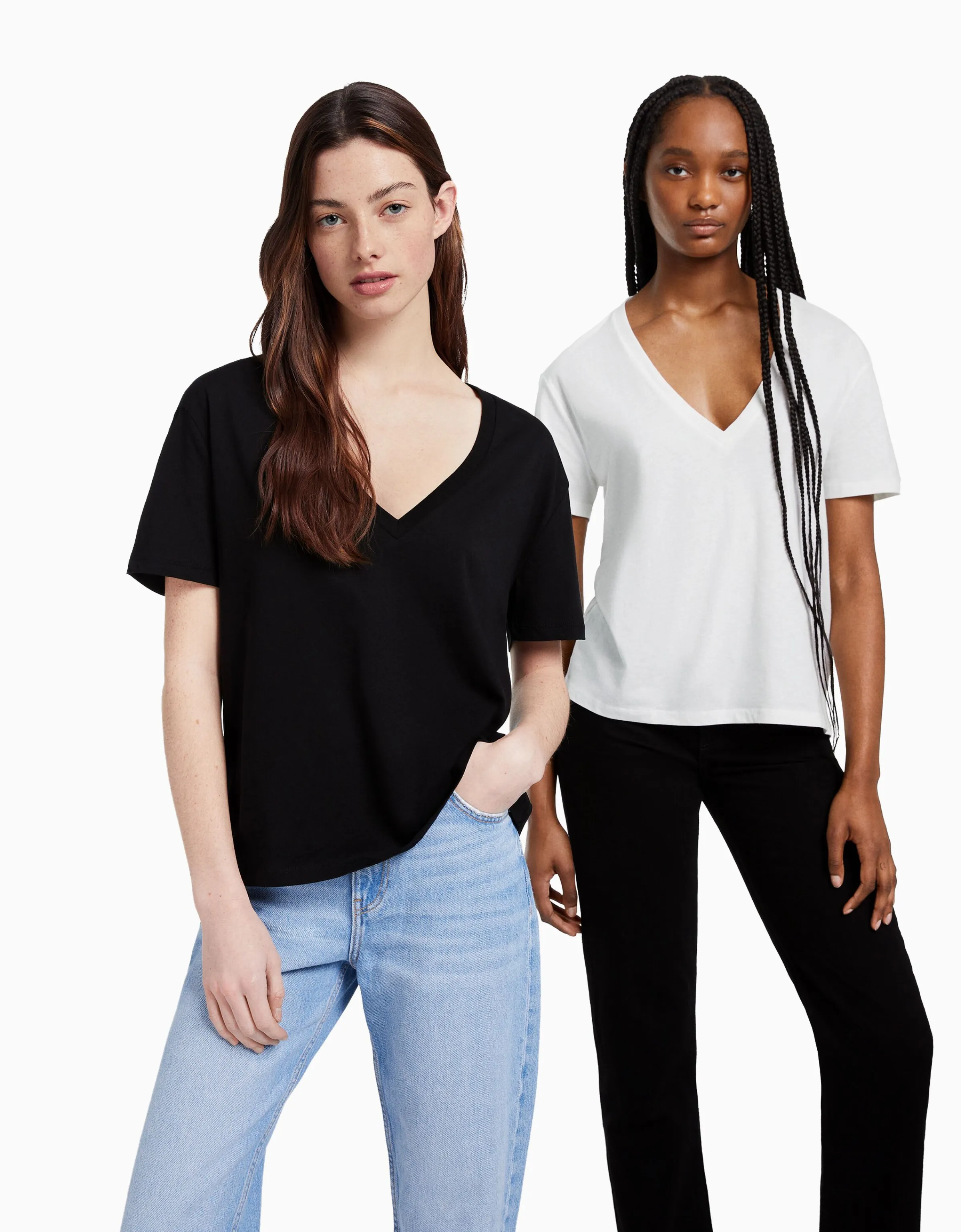 BERSHKA Pack 2 camisetas manga corta cuello pico regular fit Multicolor Flash Sale
