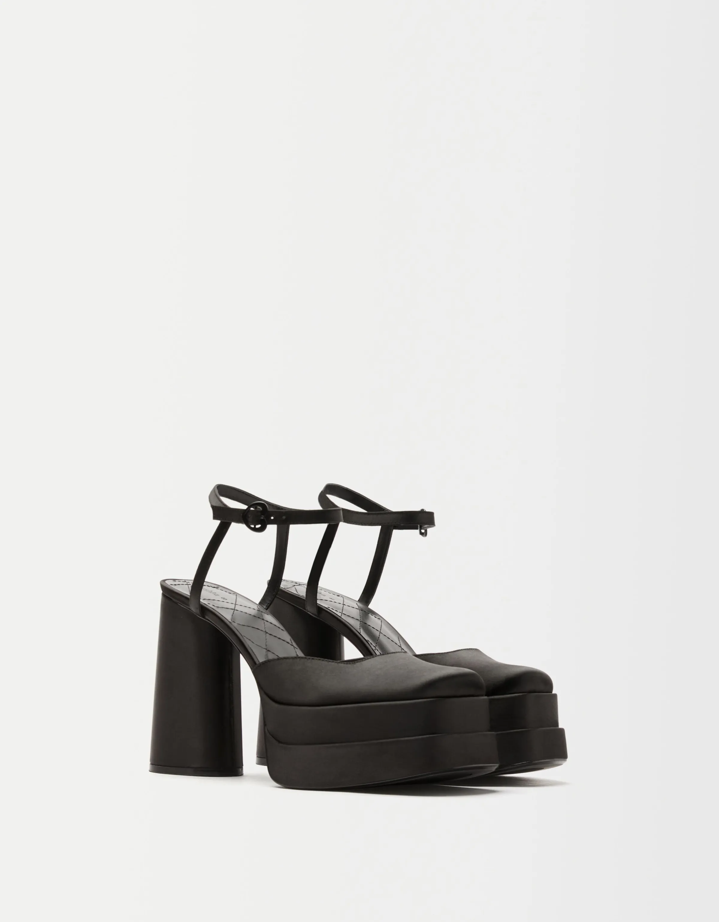 BERSHKA Sandalia tacón plataforma XL Negro Best