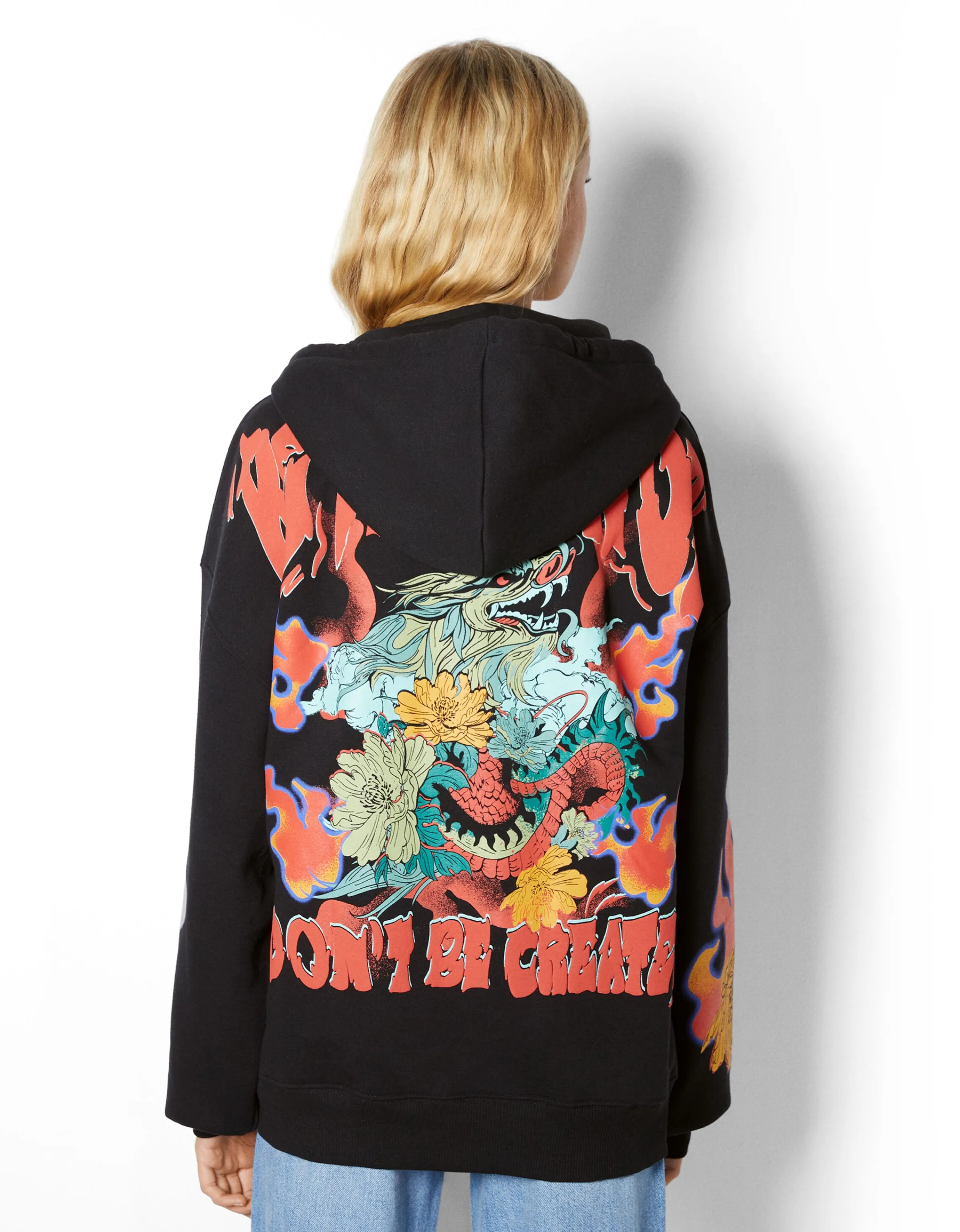 BERSHKA Sudadera capucha print Negro Fashion