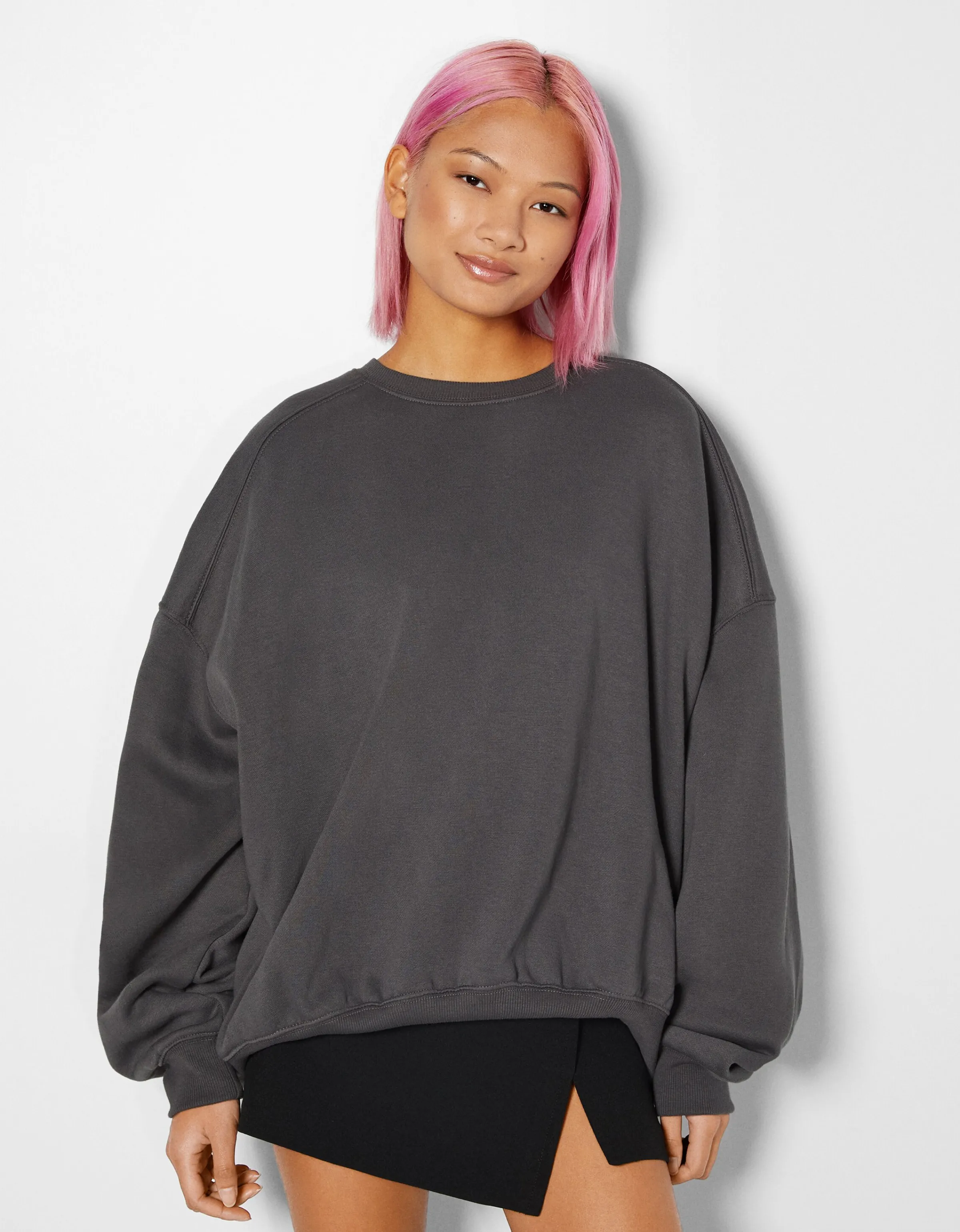 BERSHKA Sudadera cuello redondo oversize Negro New