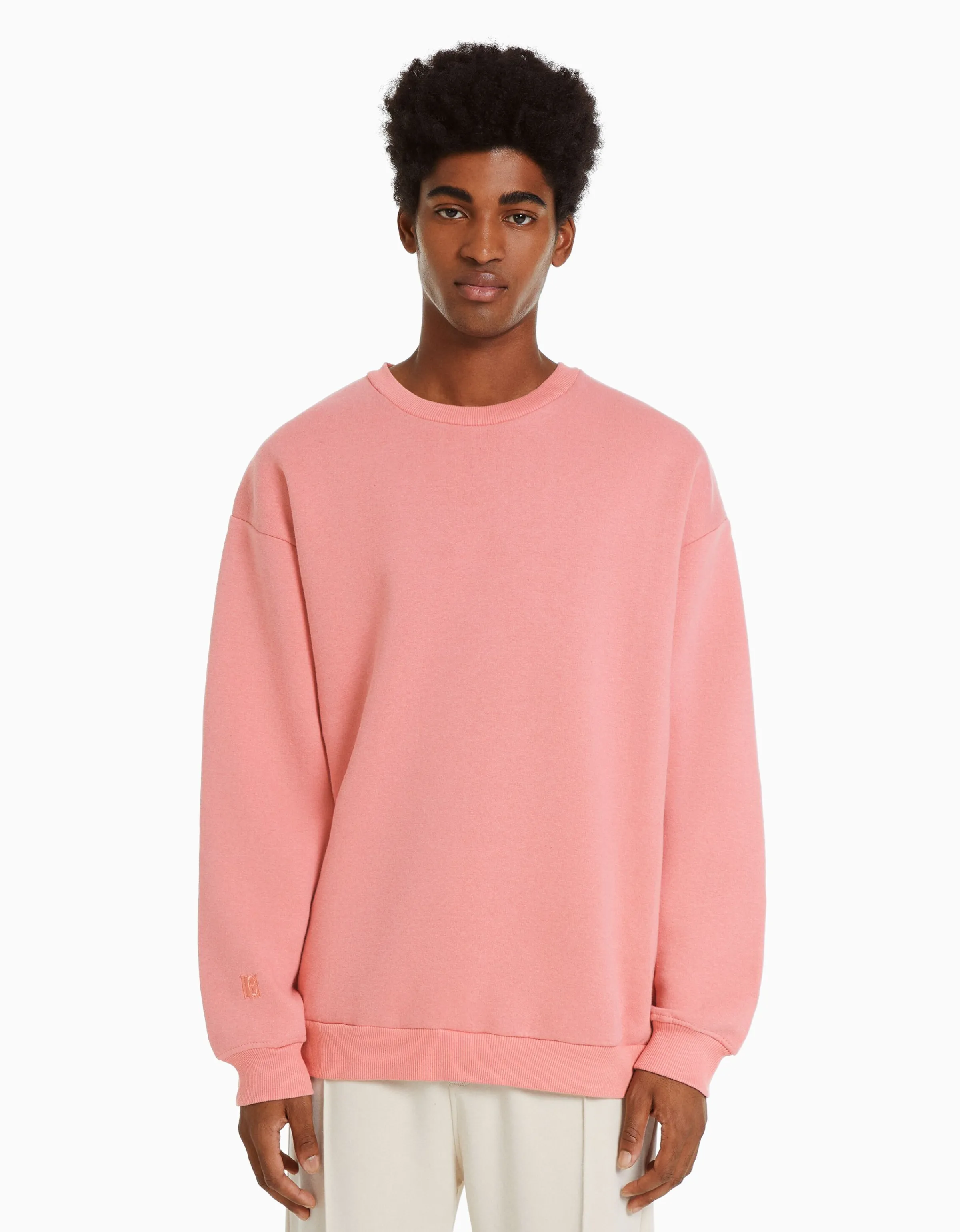 BERSHKA Sudadera cuello redondo oversize Negro Best