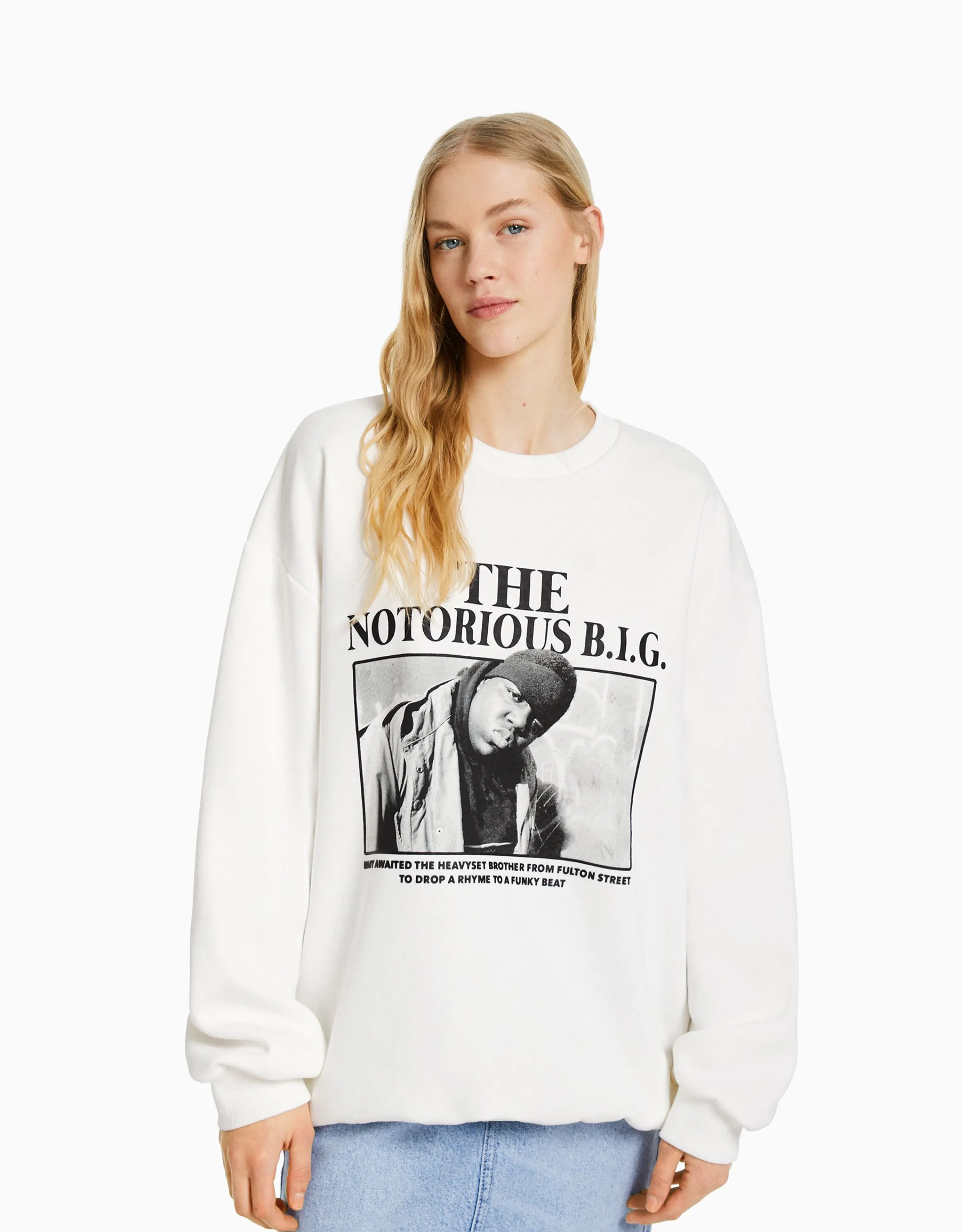 BERSHKA Sudadera print The Notorious B.I.G. Blanco Online