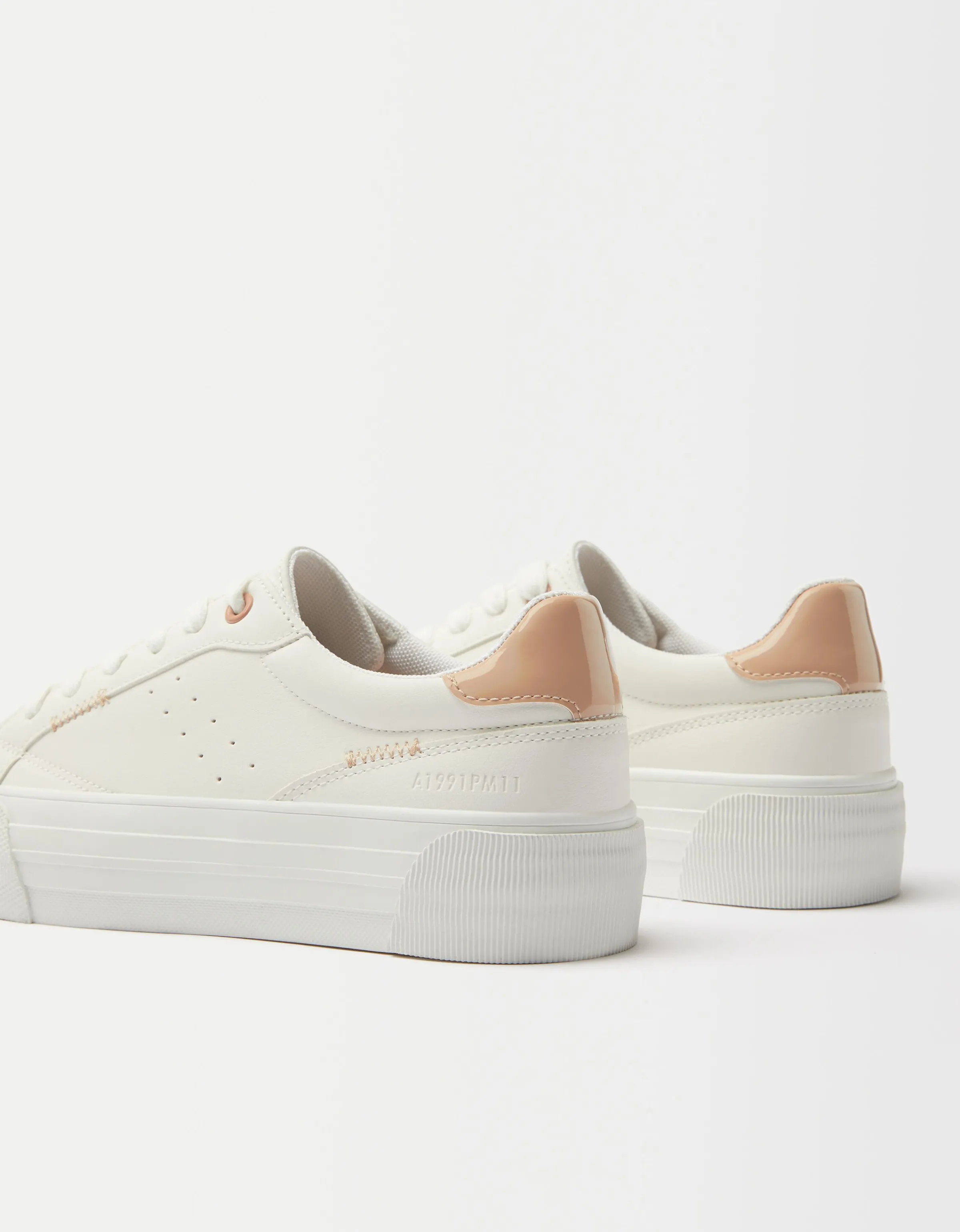 BERSHKA Zapatillas plataforma combinadas Blanco Cheap