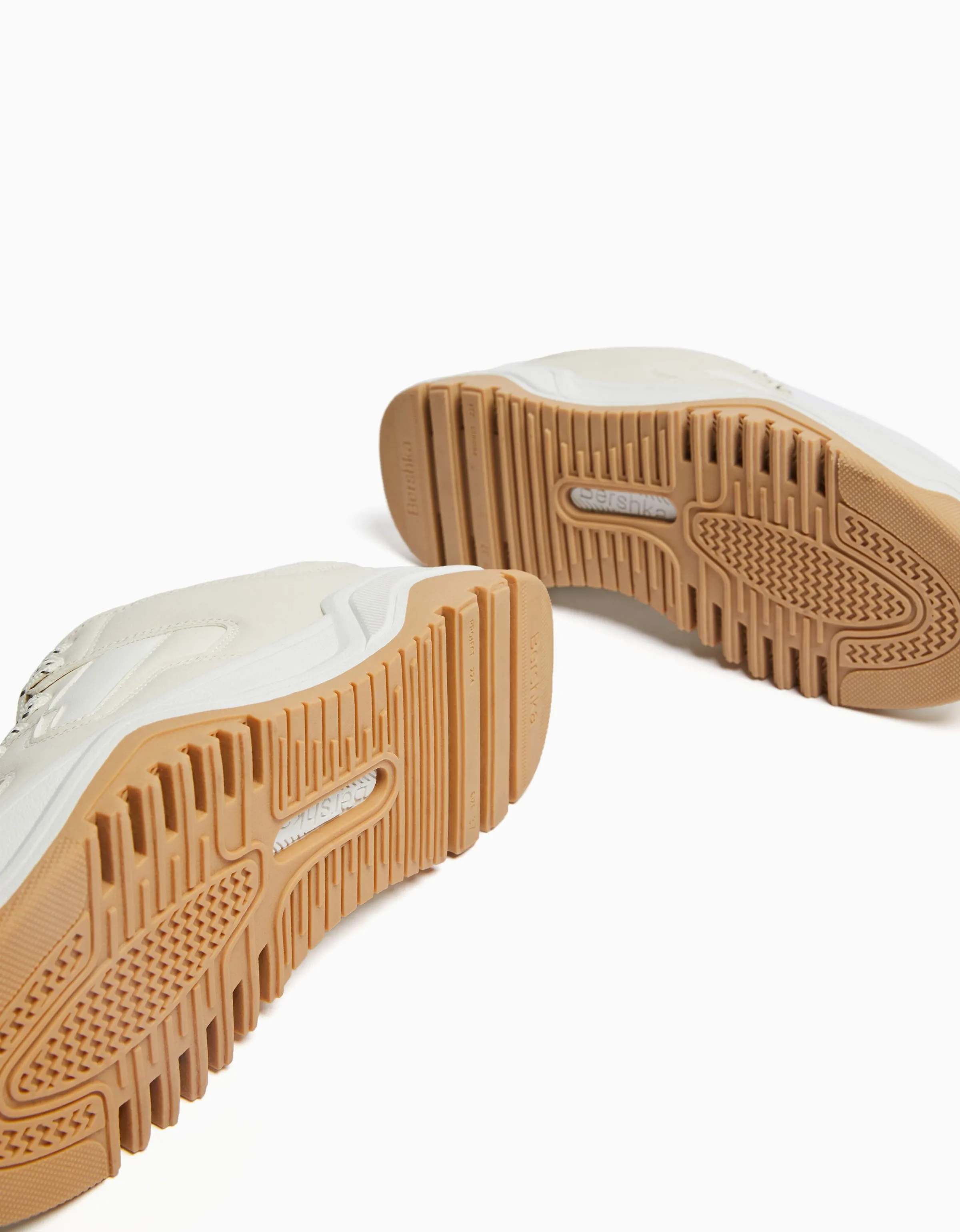 BERSHKA Zapatillas volumen Arena Flash Sale
